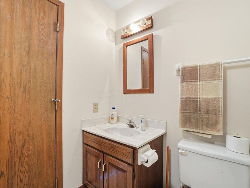 164 Greenbank Road , Columbus, OH 43230 Photo 29