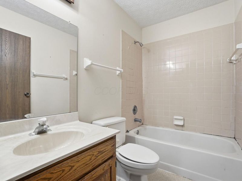 164 Greenbank Road , Columbus, OH 43230 Photo 42