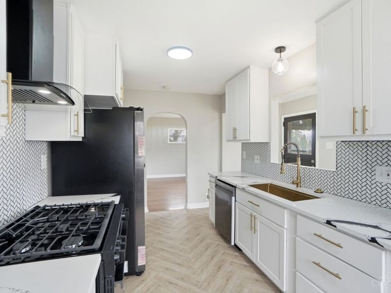 2571 Montana Avenue, Cincinnati, OH 45211 Photo 11