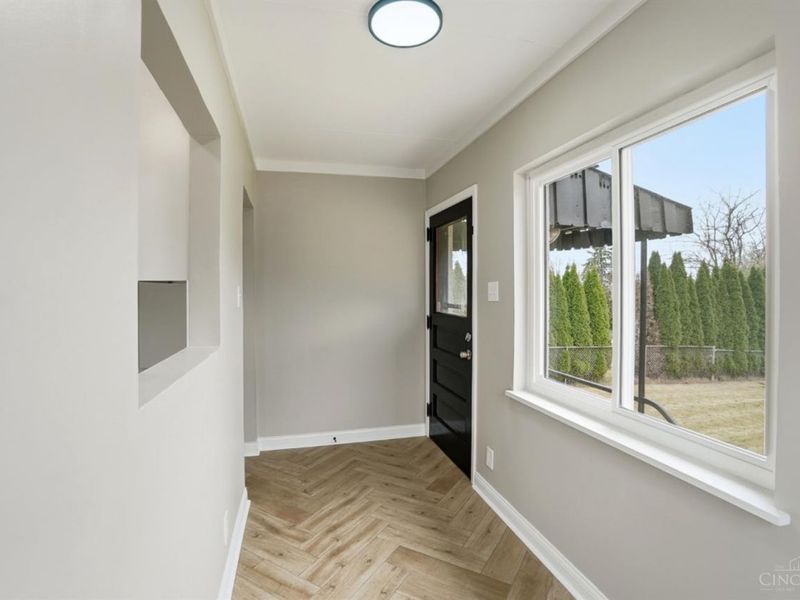 2571 Montana Avenue, Cincinnati, OH 45211 Photo 16