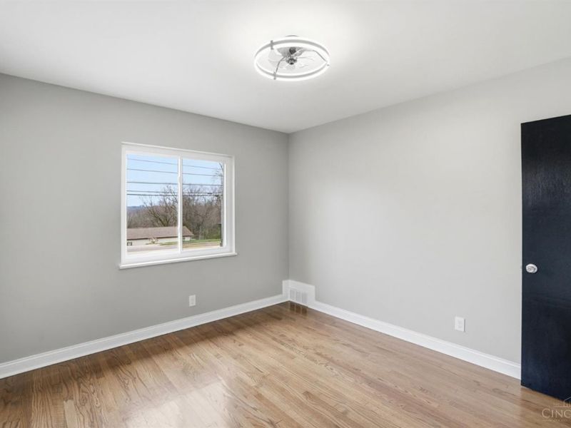 2571 Montana Avenue, Cincinnati, OH 45211 Photo 21