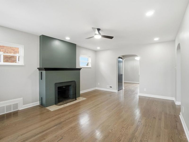 2571 Montana Avenue, Cincinnati, OH 45211 Photo 4