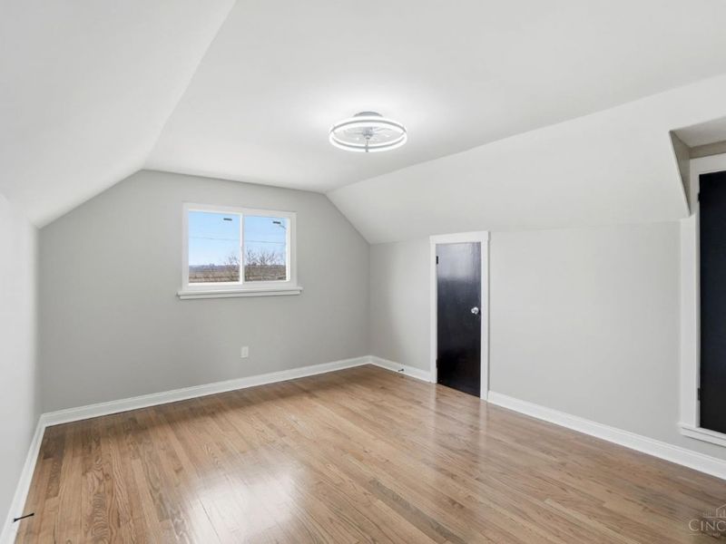 2571 Montana Avenue, Cincinnati, OH 45211 Photo 40