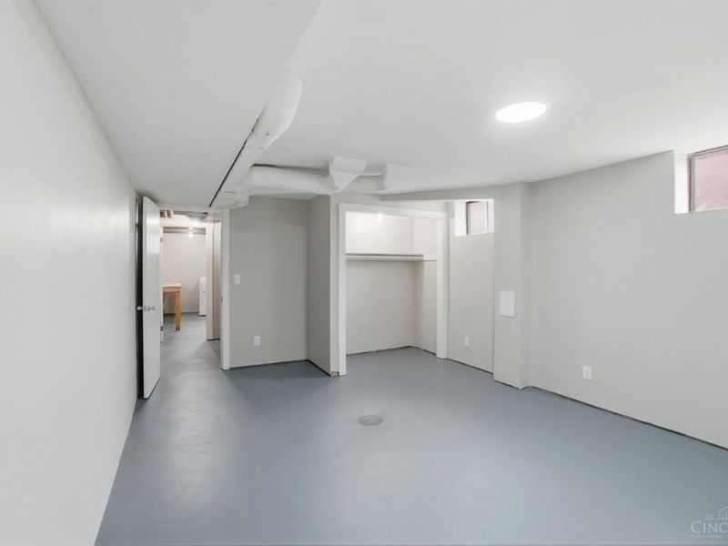 2571 Montana Avenue, Cincinnati, OH 45211 Photo 44