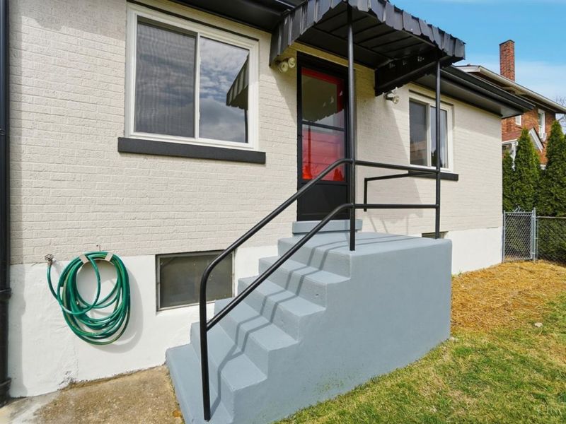 2571 Montana Avenue, Cincinnati, OH 45211 Photo 46