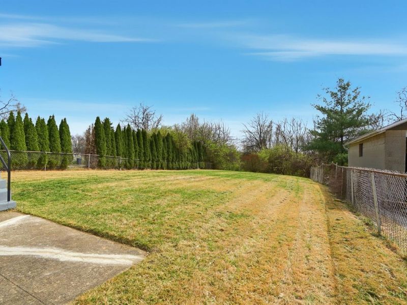 2571 Montana Avenue, Cincinnati, OH 45211 Photo 49