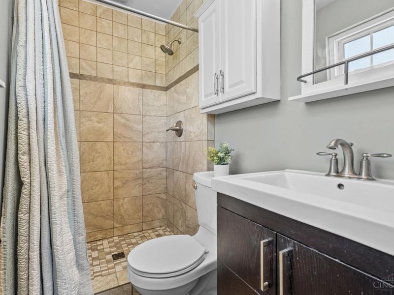 3836 Appletree Court, Colerain Township, OH 45247 Photo 28