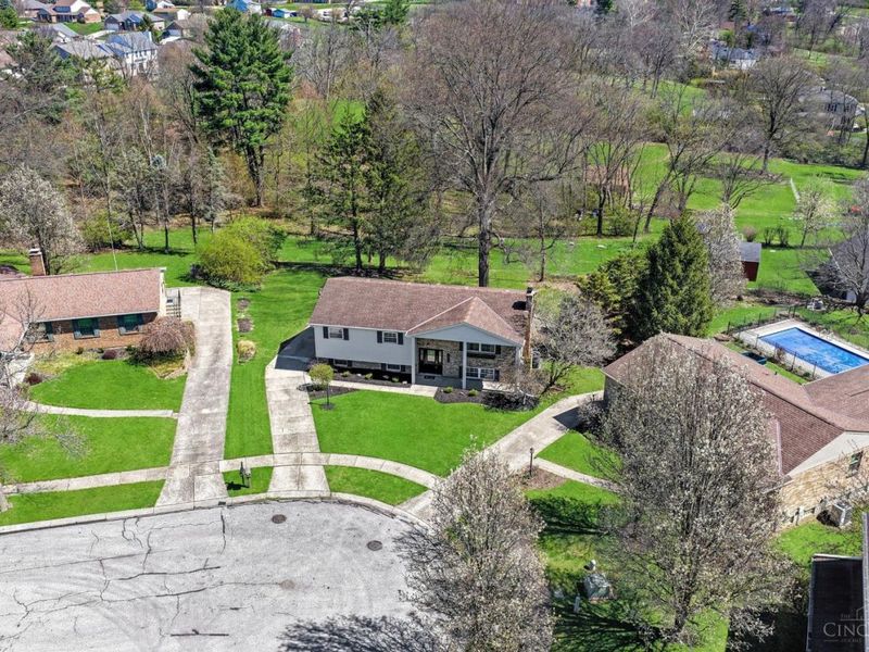 3836 Appletree Court, Colerain Township, OH 45247 Photo 4