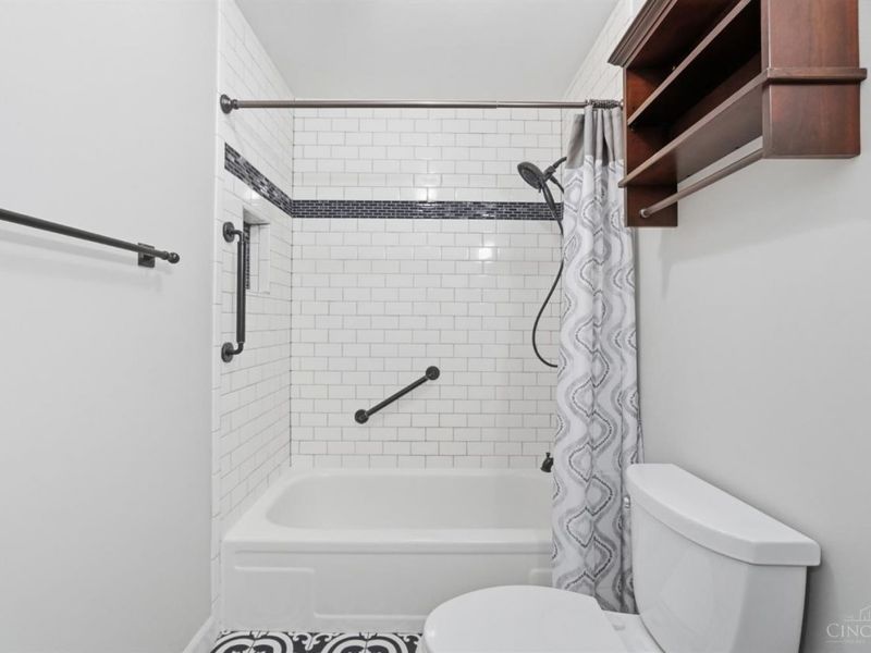 9678 Iris Drive, West Chester, OH 45241 Photo 21