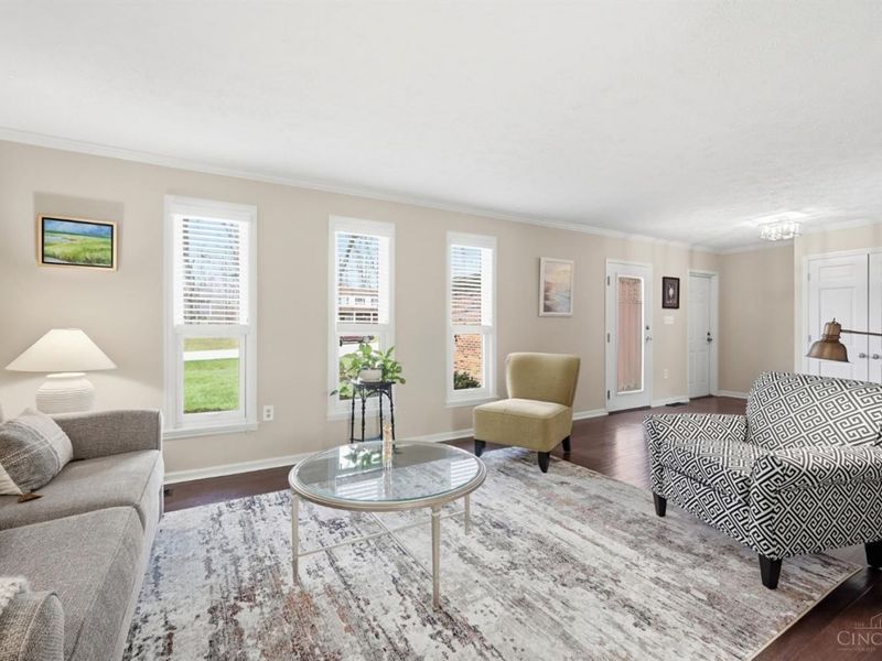 9678 Iris Drive, West Chester, OH 45241 Photo 3