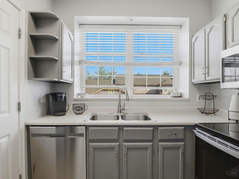 2450 Doeview Court, Cincinnati, OH 45230 Photo 7