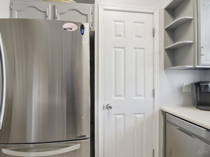 2450 Doeview Court, Cincinnati, OH 45230 Photo 9