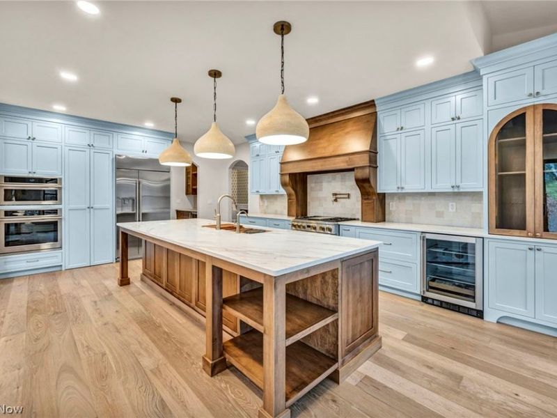 690 Club Drive W, Aurora, OH 44202 Photo 14