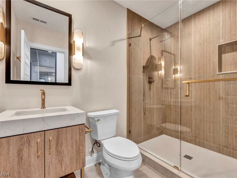 690 Club Drive W, Aurora, OH 44202 Photo 46