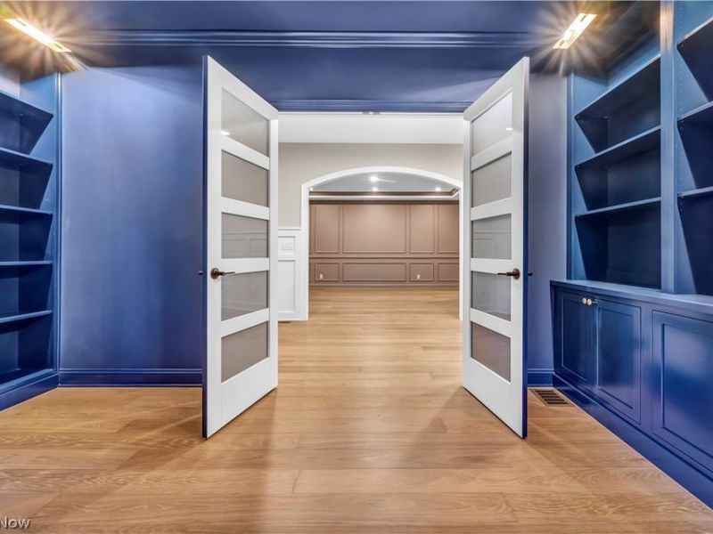 690 Club Drive W, Aurora, OH 44202 Photo 6