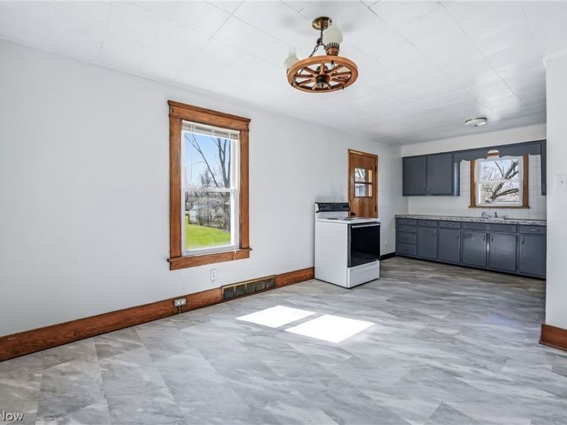 2678 Draper Avenue SE, Warren, OH 44484 Photo 21