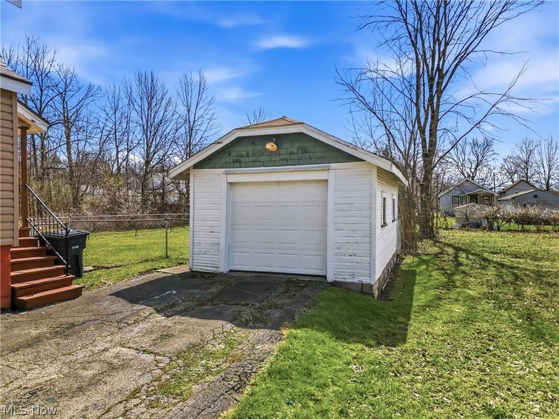 2678 Draper Avenue SE, Warren, OH 44484 Photo 9