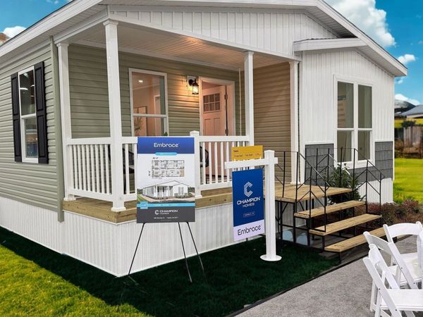 1 Granite Drive, North Hampton, NH 03862