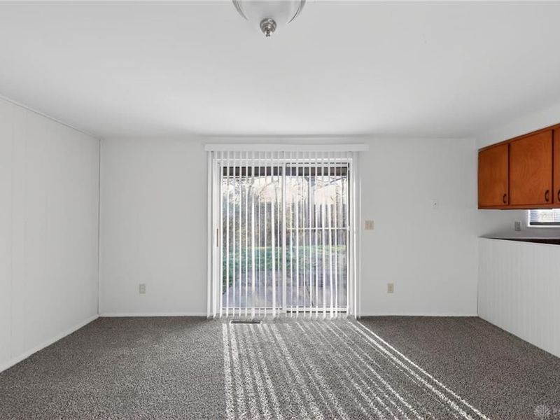 4443 Nowak Avenue, Huber Heights, OH 45424 Photo 18