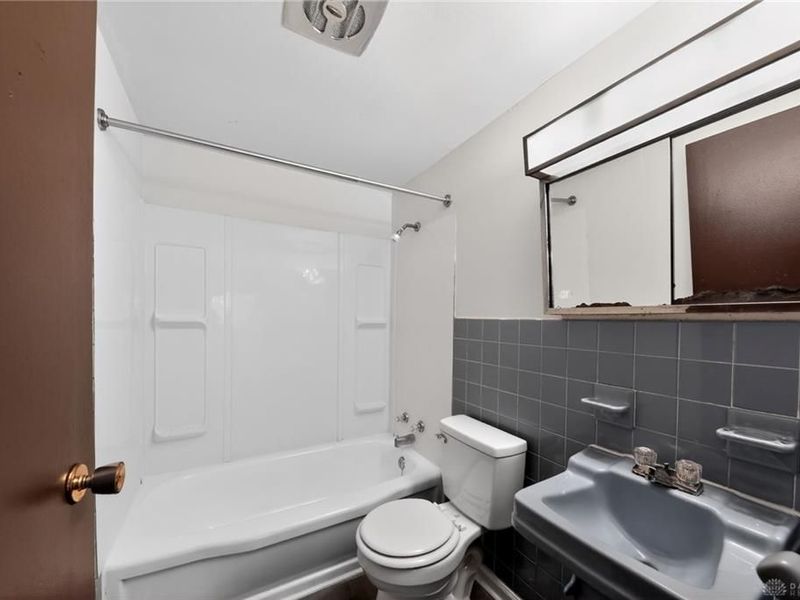 4443 Nowak Avenue, Huber Heights, OH 45424 Photo 26