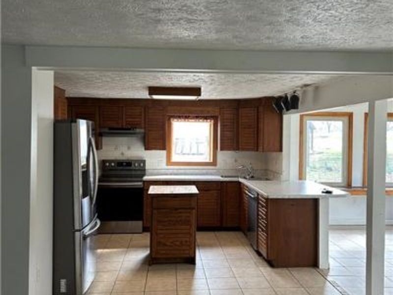 1358 Hanes Road, Beavercreek Township, OH 45434 Photo 5