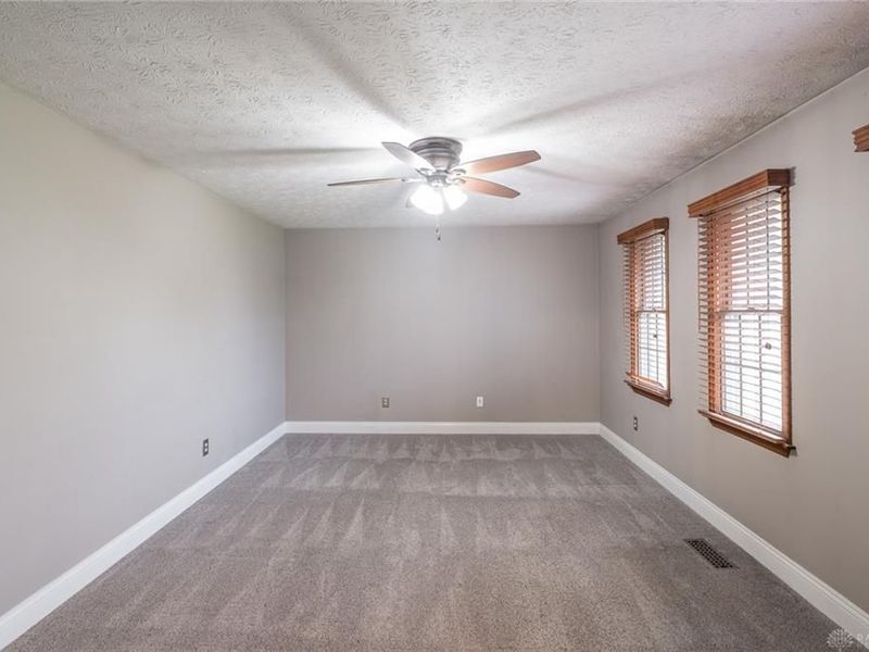 3193 Meadowlark Place, Beavercreek, OH 45431 Photo 4