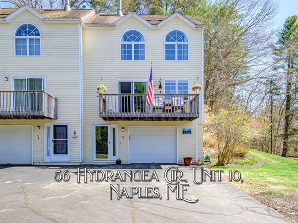 56 Hydrangea Circle, Unit 10, Naples, ME 04055
