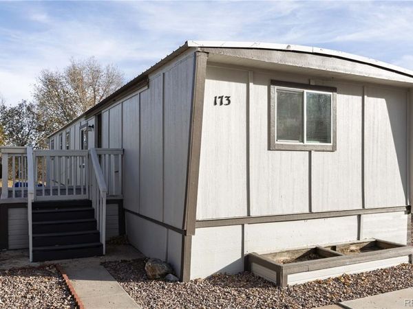 1095 western dr Drive , Colorado Springs, CO 80915