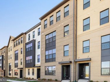 14348 YESLER AVENUE, CHANTILLY, VA 20151