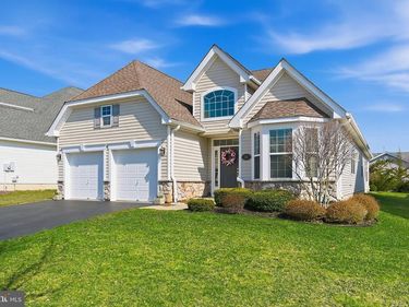 46 MULBERRY DRIVE , MANAHAWKIN, NJ 08050