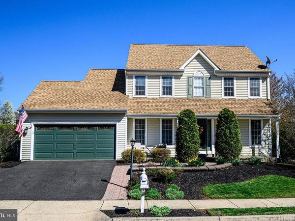 335 MULBERRY DRIVE, ROYERSFORD, PA 19468