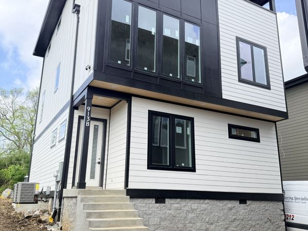 913 33rd Ave N, Unit B, Nashville, TN 37209