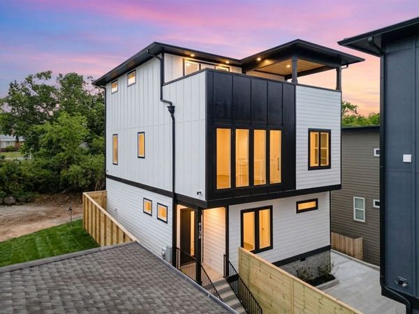 913 33rd Ave N, Unit B, Nashville, TN 37209