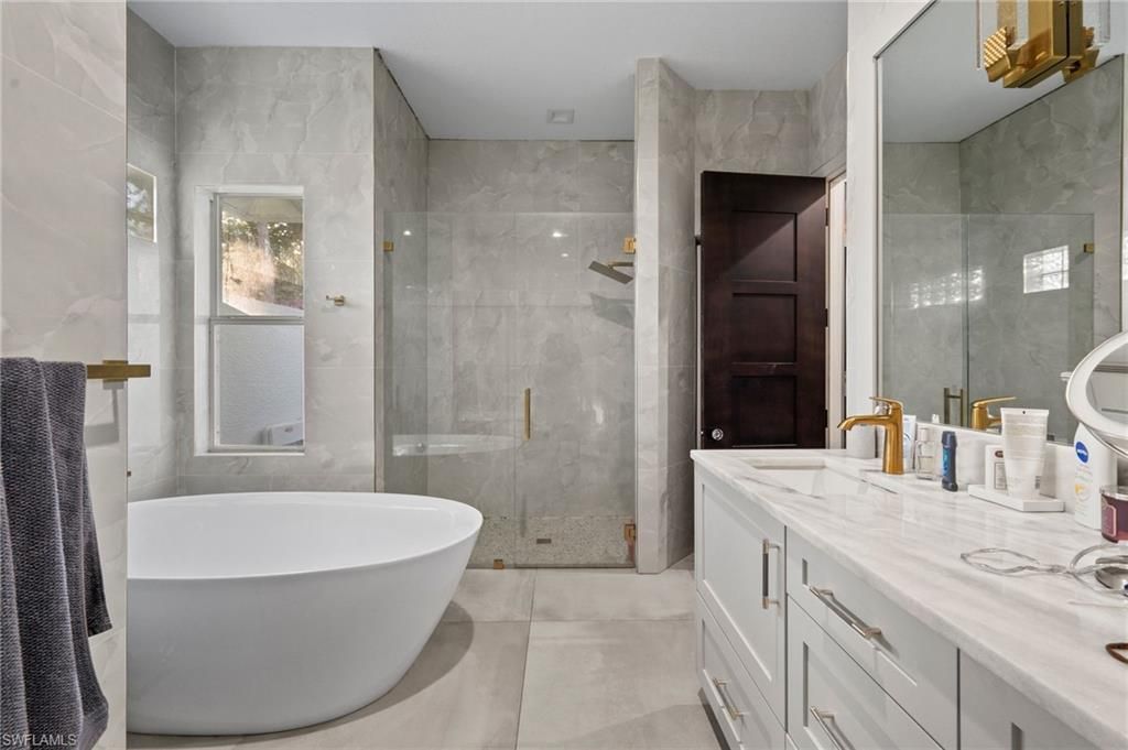 4891 Mahogany Ridge Dr , Naples, FL 34119 Photo