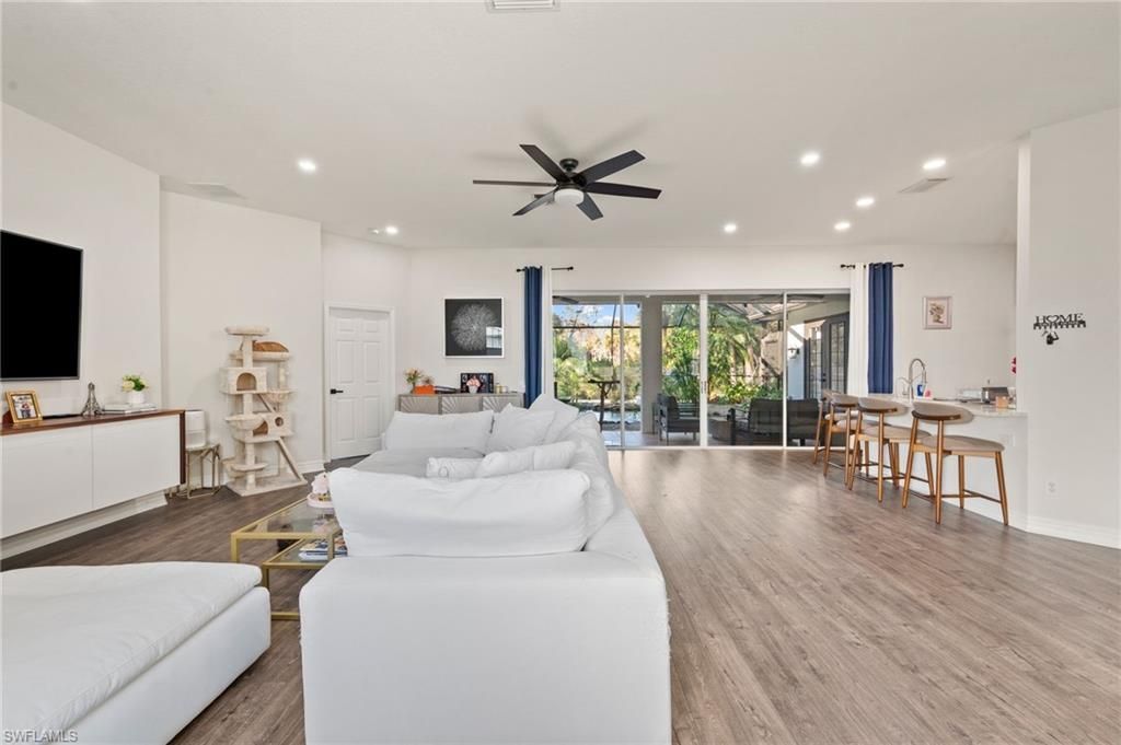 4891 Mahogany Ridge Dr , Naples, FL 34119 Photo