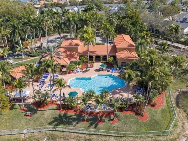1210 Wildwood Lakes BLVD, Unit 306, NAPLES, FL 34104