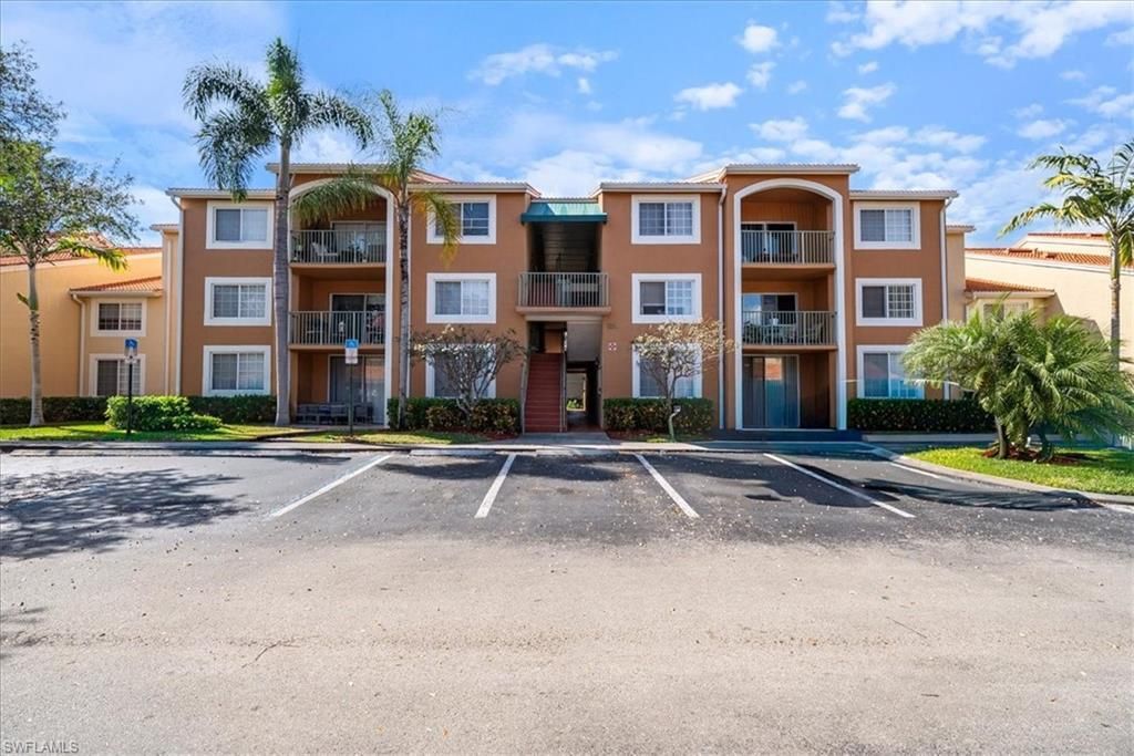 1210 Wildwood Lakes Blvd, Unit 306, Naples, FL 34104 Photo