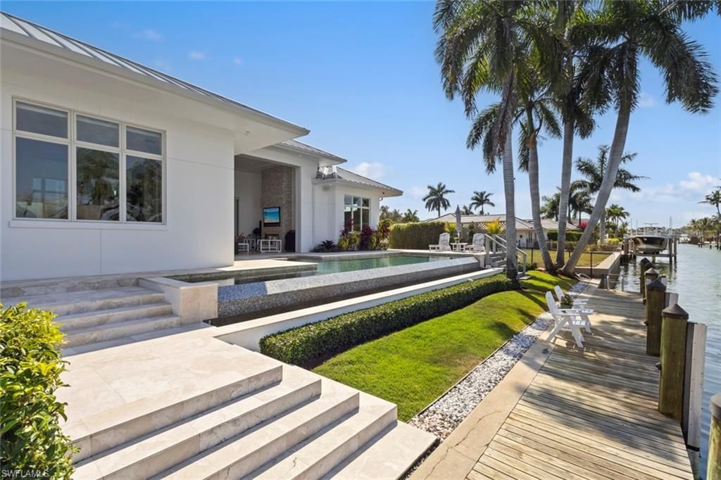 1467 Marlin Dr , Naples, FL 34102 Photo