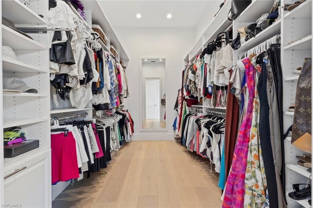 1467 Marlin Dr , Naples, FL 34102 Photo