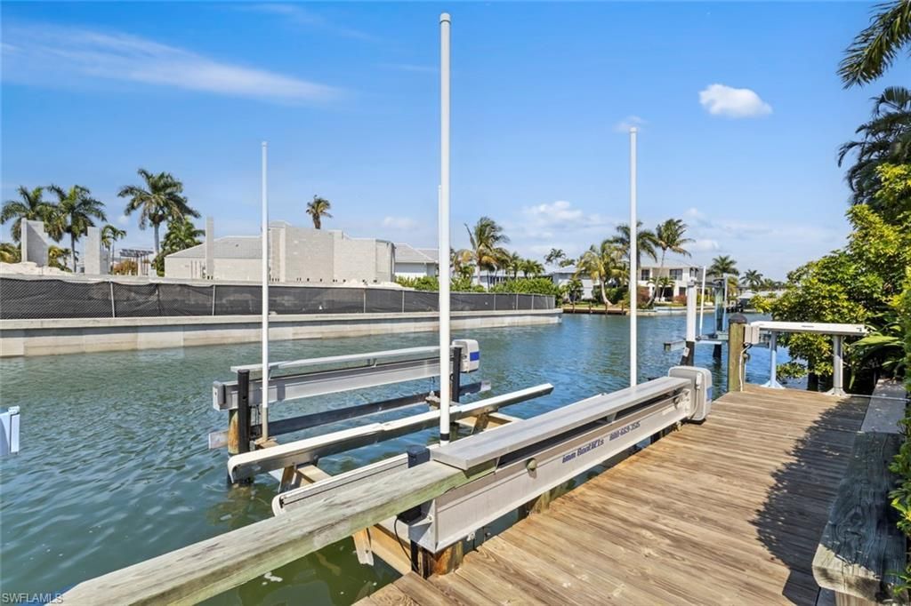 1467 Marlin Dr , Naples, FL 34102 Photo