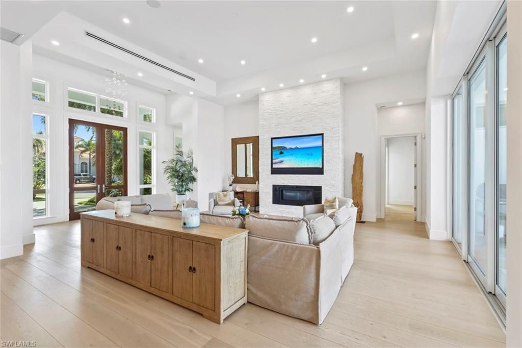 1467 Marlin Dr , Naples, FL 34102 Photo