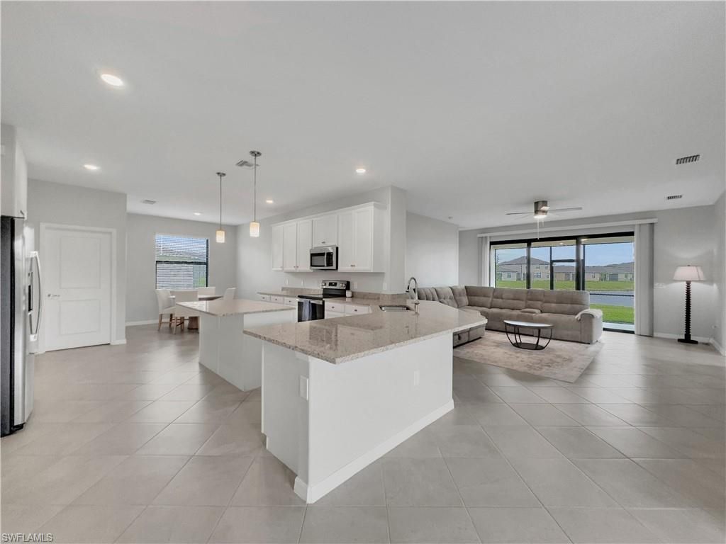 3350 Antilla Ct, Fort Myers, FL 33905 Photo