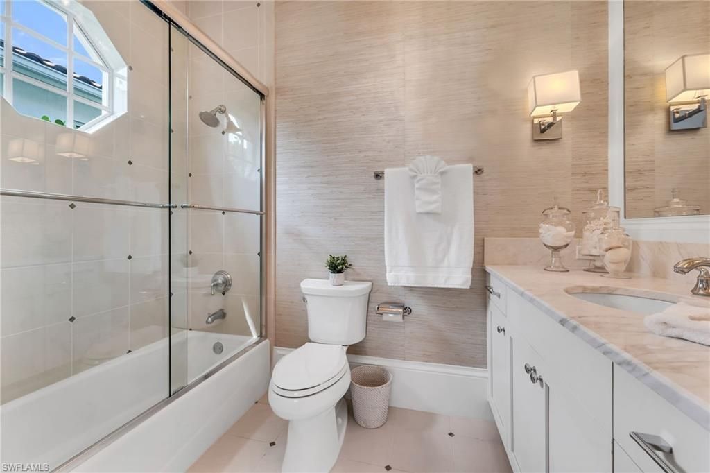 2157 Asti Ct, Naples, FL 34105 Photo