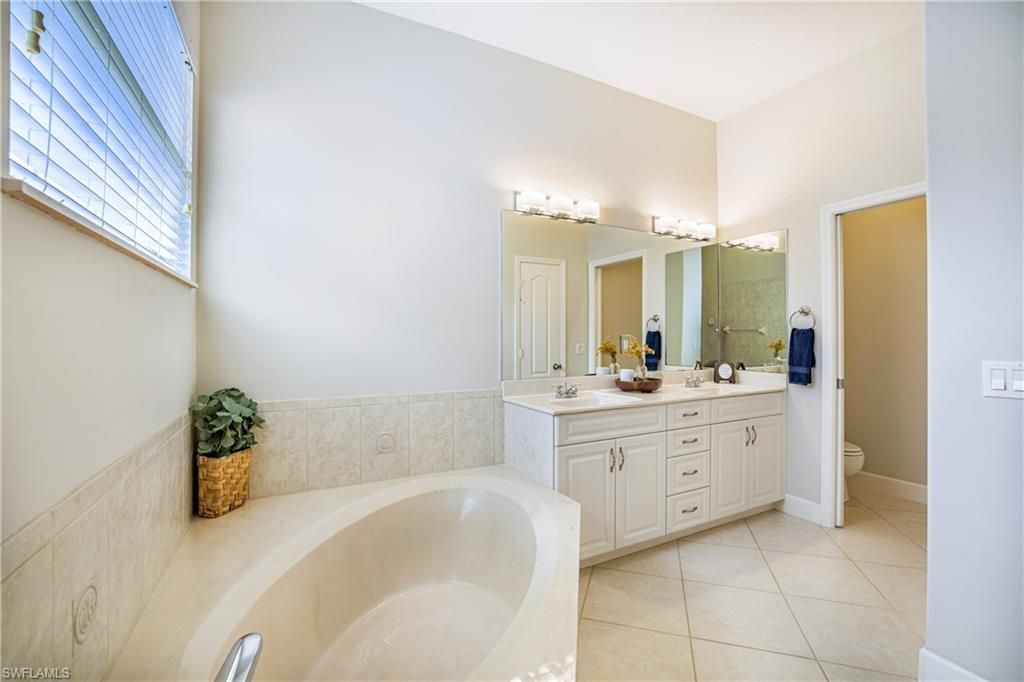 5235 Malvern Ct, Naples, FL 34112 Photo