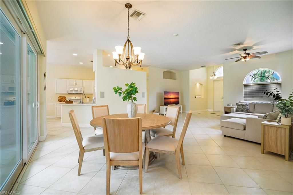 5235 Malvern Ct, Naples, FL 34112 Photo