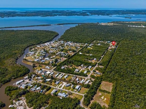 25 & 26 Plantation DR, EVERGLADES CITY, FL 34141