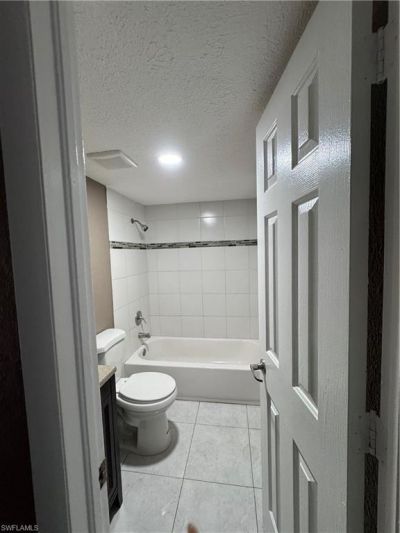4603 Bayshore Dr, Unit F4, Naples, FL 34112 Photo