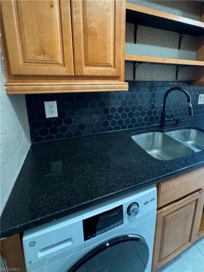 4603 Bayshore Dr, Unit F4, Naples, FL 34112 Photo