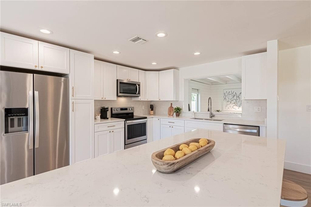 1530 Mandarin Rd, Naples, FL 34102 Photo