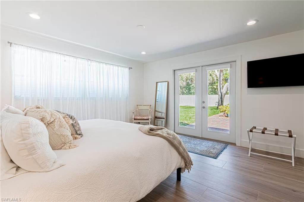 1530 Mandarin Rd, Naples, FL 34102 Photo